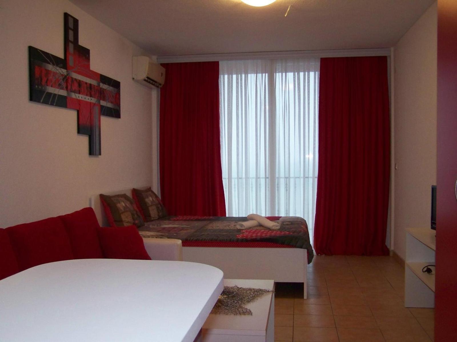 Royal View Apartments Струга Экстерьер фото